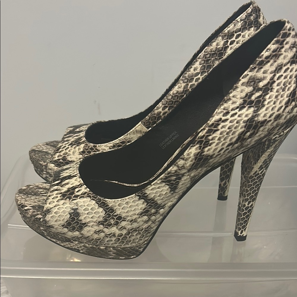 Vera Wang Lavender Snakeskin Heels